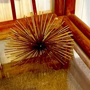 Funky metal wall decore